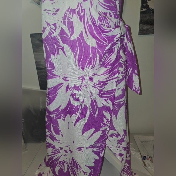 Purple Hawaiian Style Dress Large - Picture 12 of 14